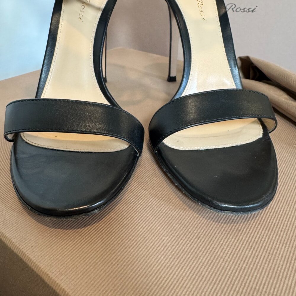 GIANVITO ROSSI ALERIS STRAPPY STILETTOS - Picture 5 of 7